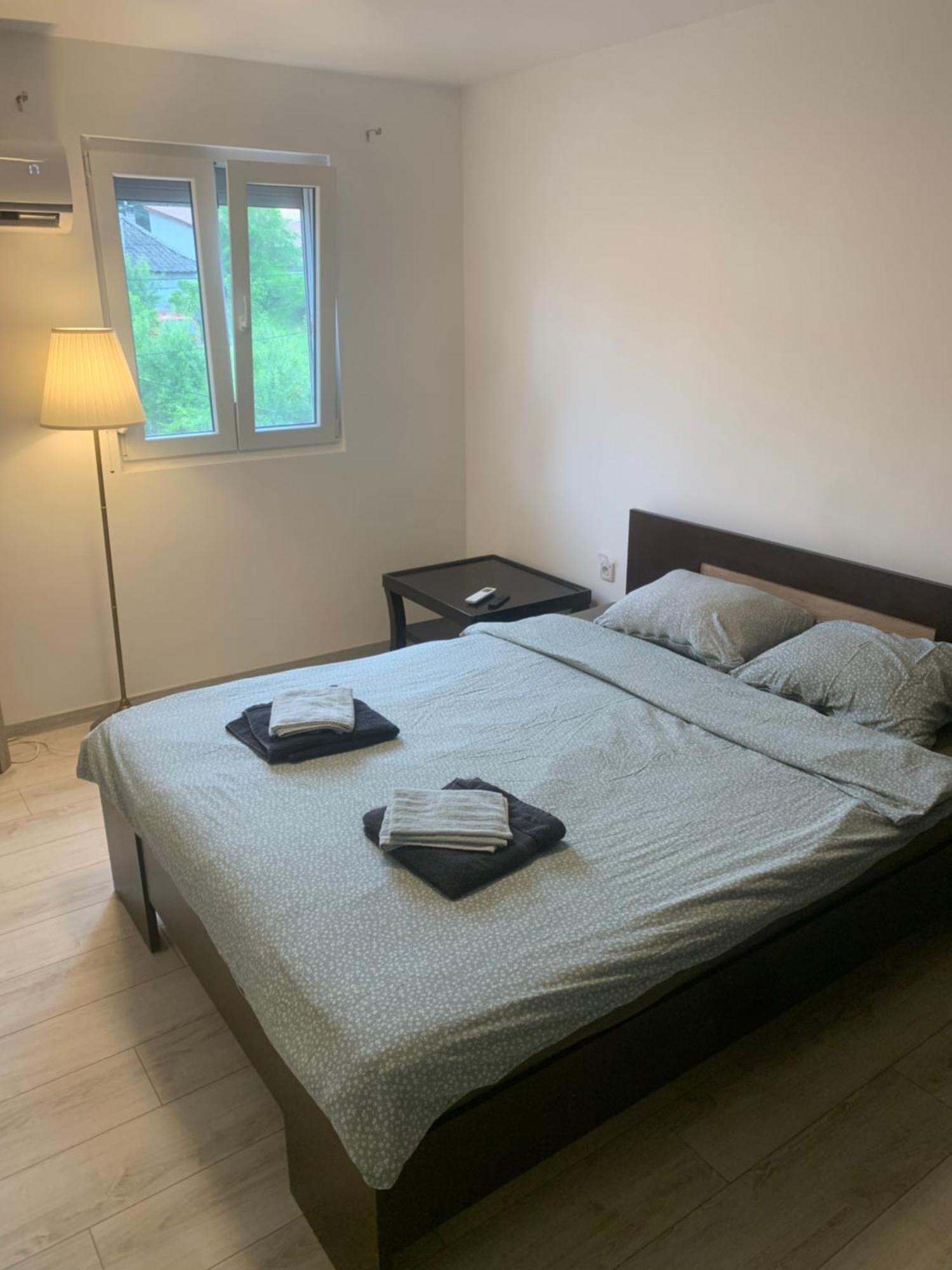 Mika'S Poolhouse Villa Белград Екстериор снимка